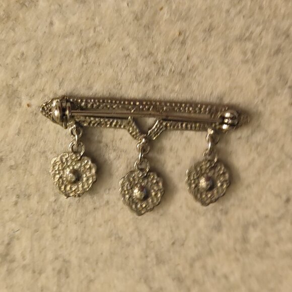 Vintage Sterling Bar Pin w/ Marcasite Hearts - Beautiful Brooch! - Picture 5 of 6
